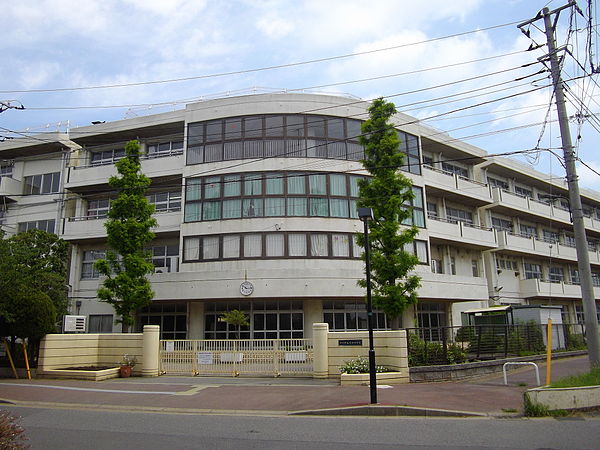 市川市立妙典中学校