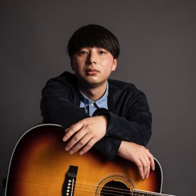 薄井賢也