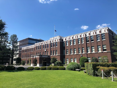 成蹊大学